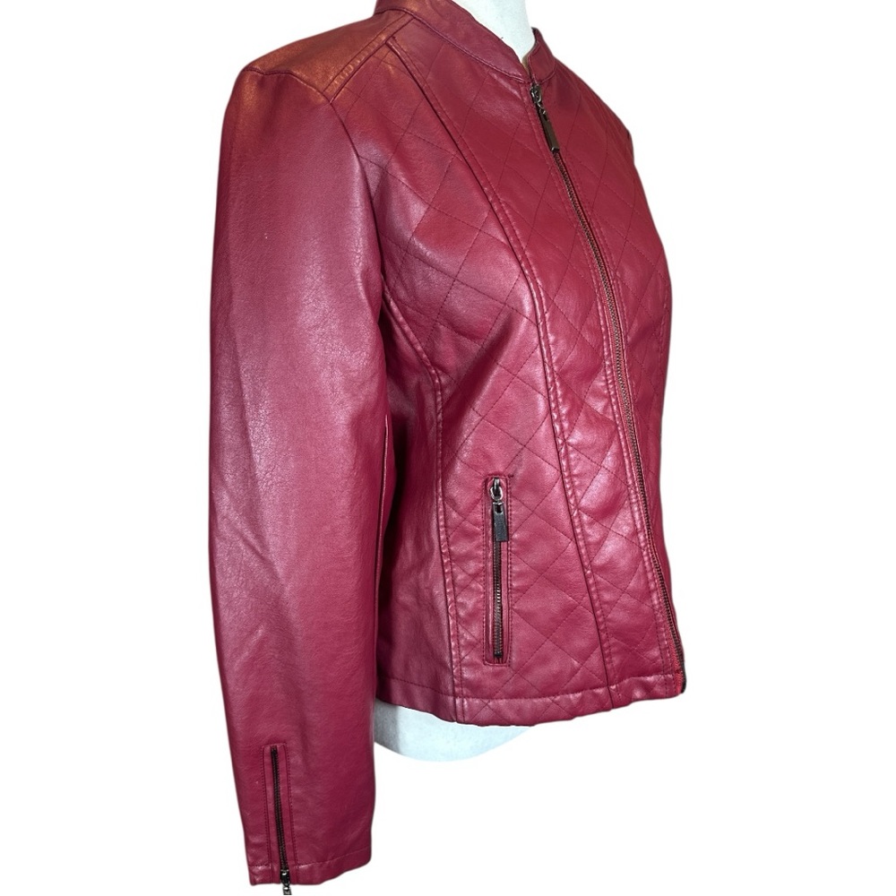 Fashion Nova Women's Quilted PU Leather Jacket - Red - Picture 3 of 8